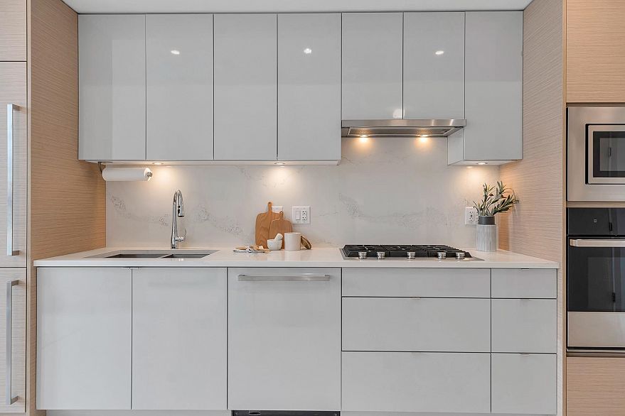 601 3438 Sawmill Crescent