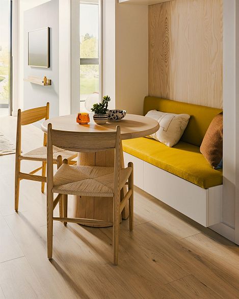 214 5060 James Street