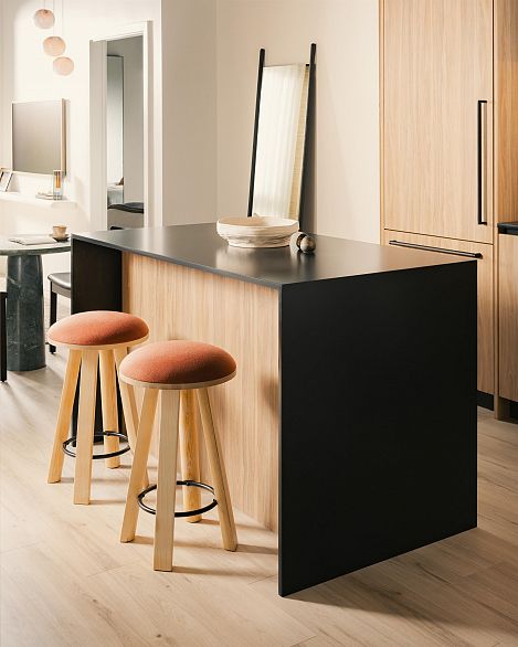 214 5060 James Street