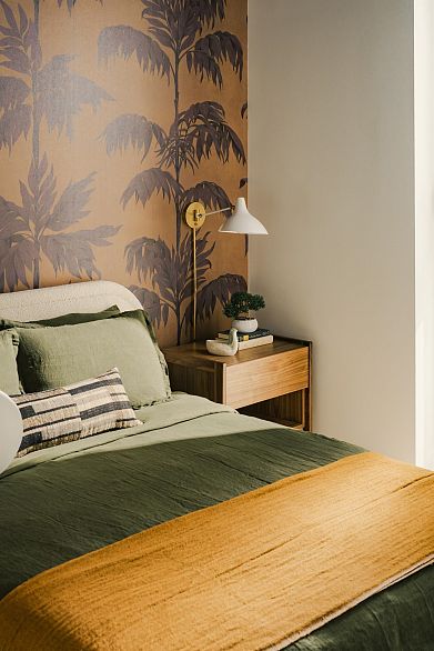 213 5060 James Street