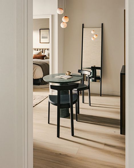 213 5060 James Street