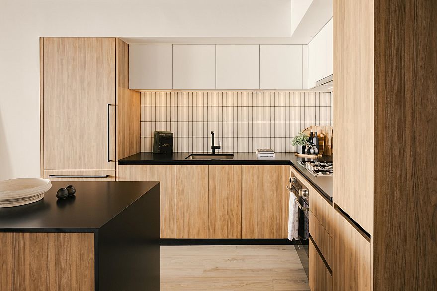 213 5060 James Street