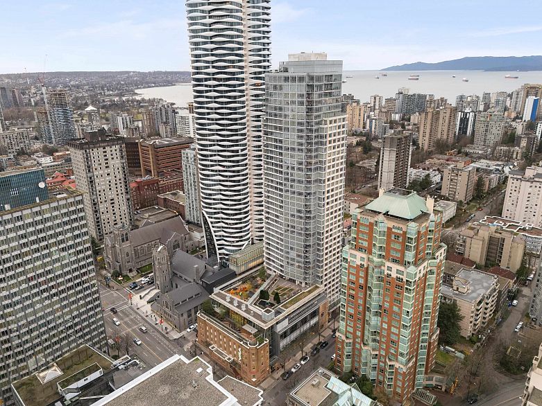 1109 1028 Barclay Street