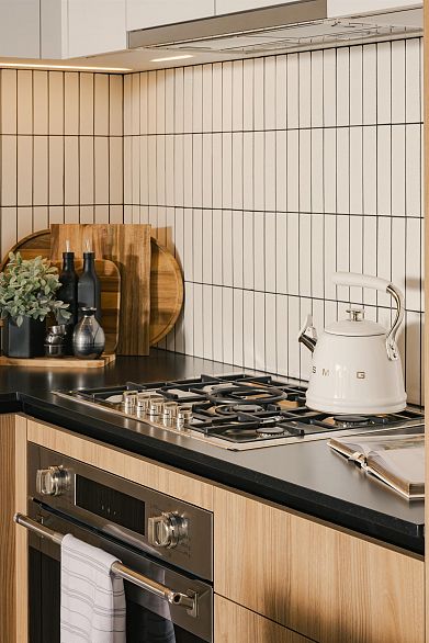 213 5060 James Street