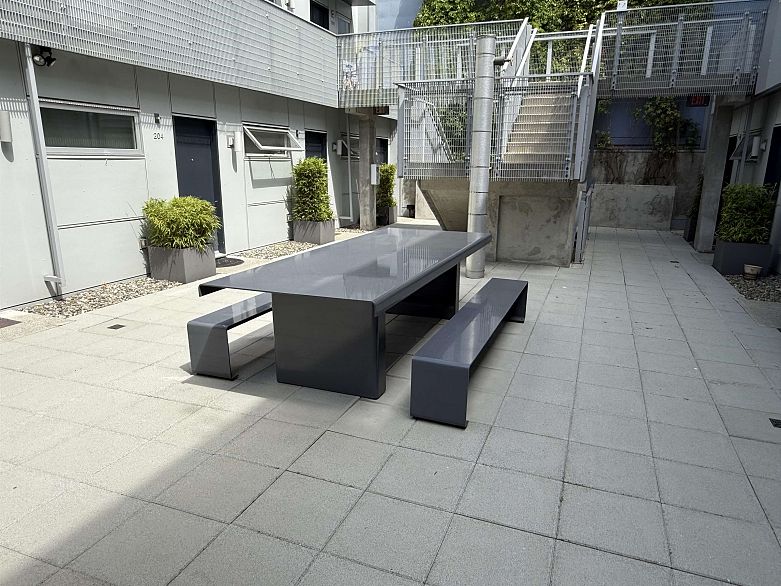 208 626 Alexander Street