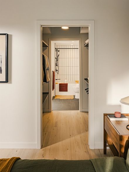 213 5060 James Street