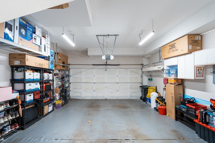 1 3586 Rainier Place