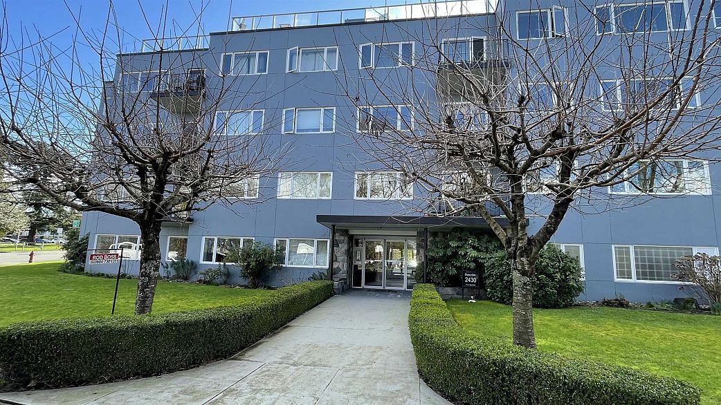 304 2430 Point Grey Road