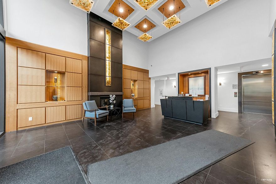 609 4685 Valley Drive