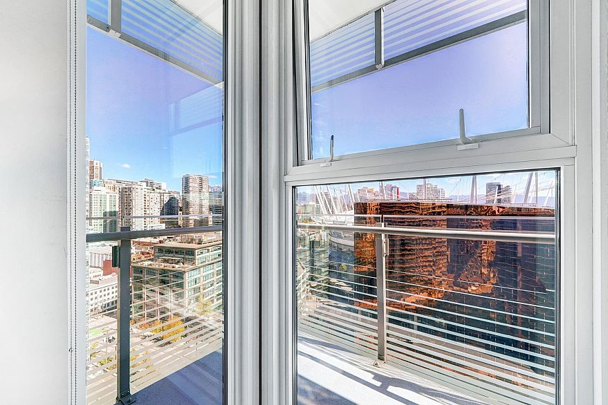 2006 89 Nelson Street