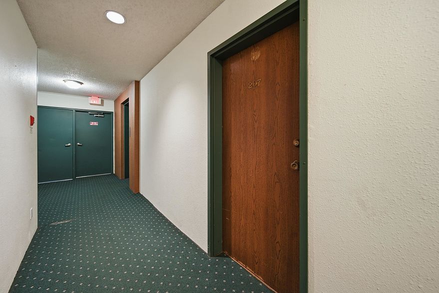 207 3663 W 16 Avenue