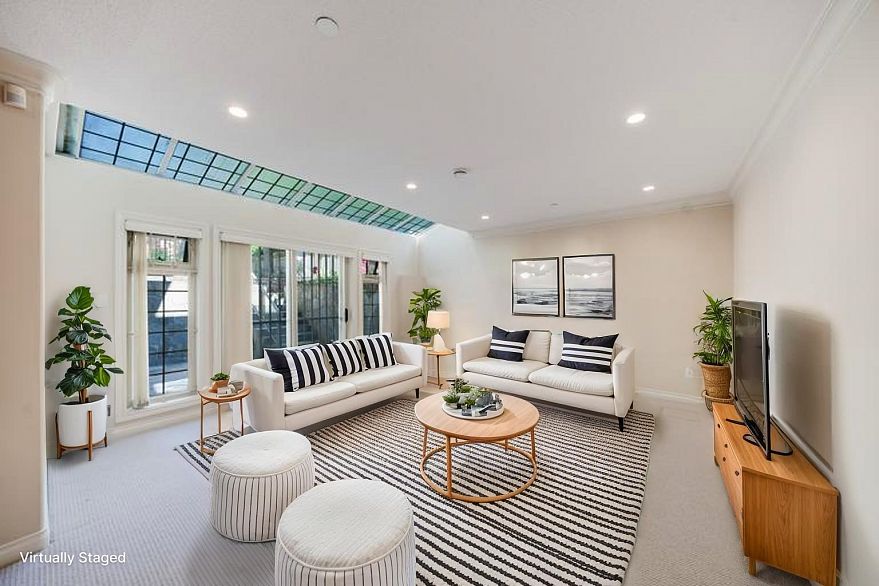 7088 Wiltshire Street