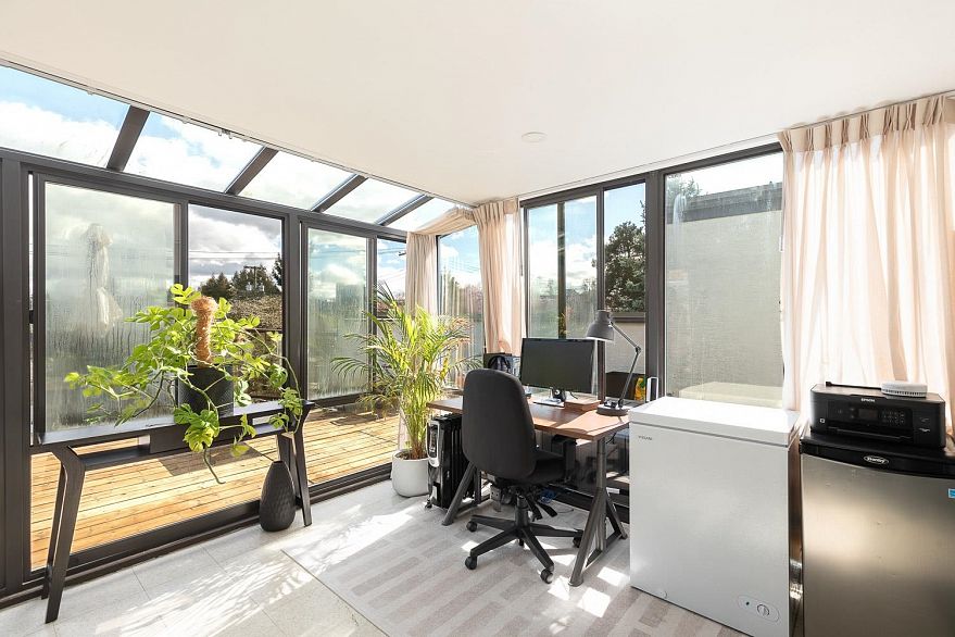 408 2222 Prince Edward Street