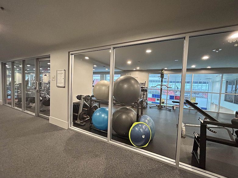 717 161 W Georgia Street