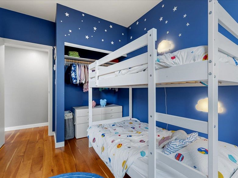 101 550 Pacific Street