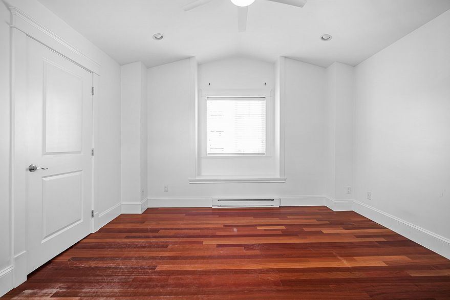 2412 St. Catherines Street