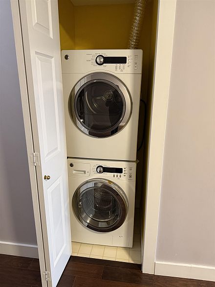 211 5723 Balsam Street