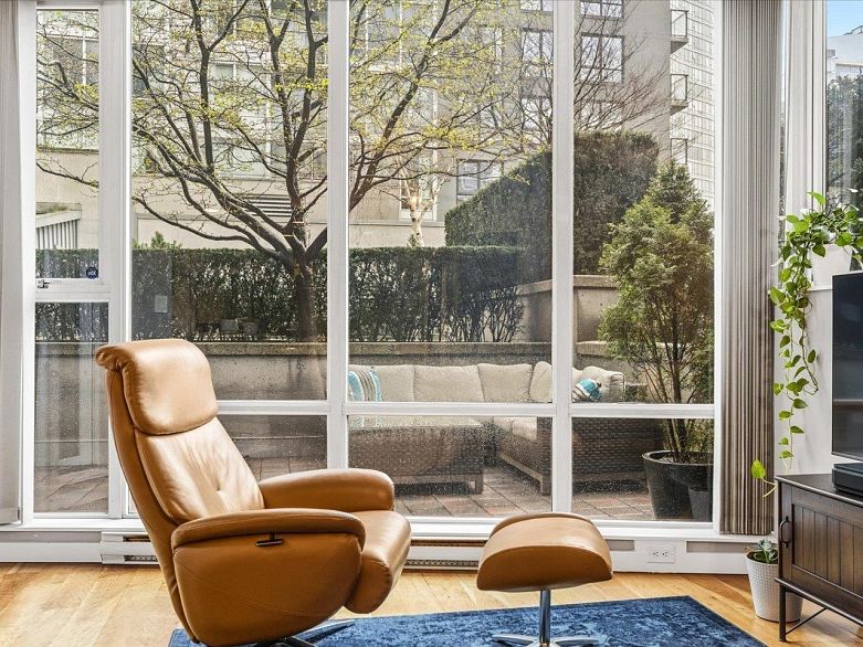 101 550 Pacific Street