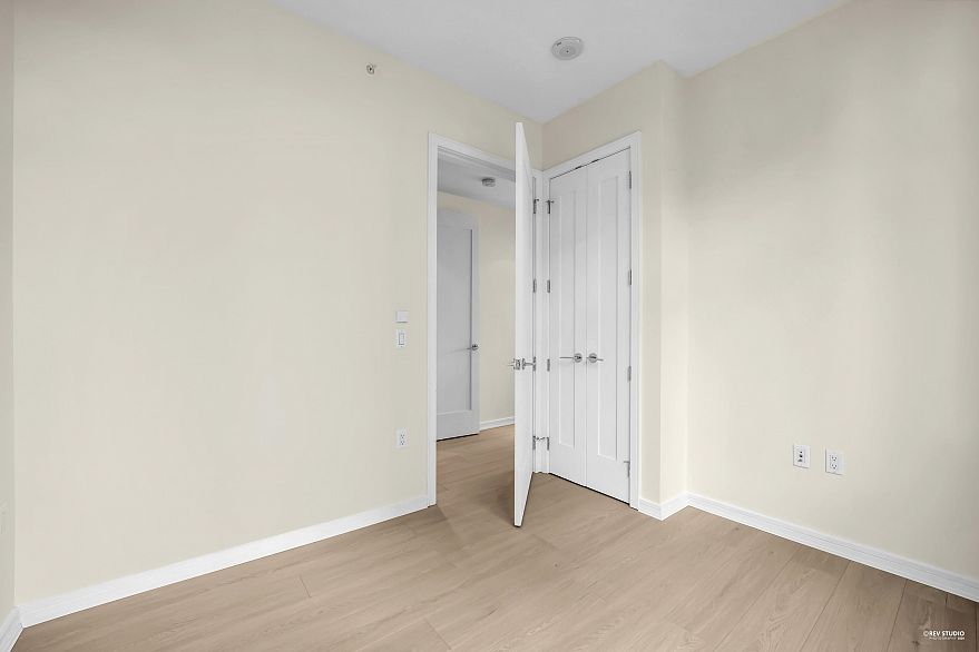 704 181 W 1st Avenue