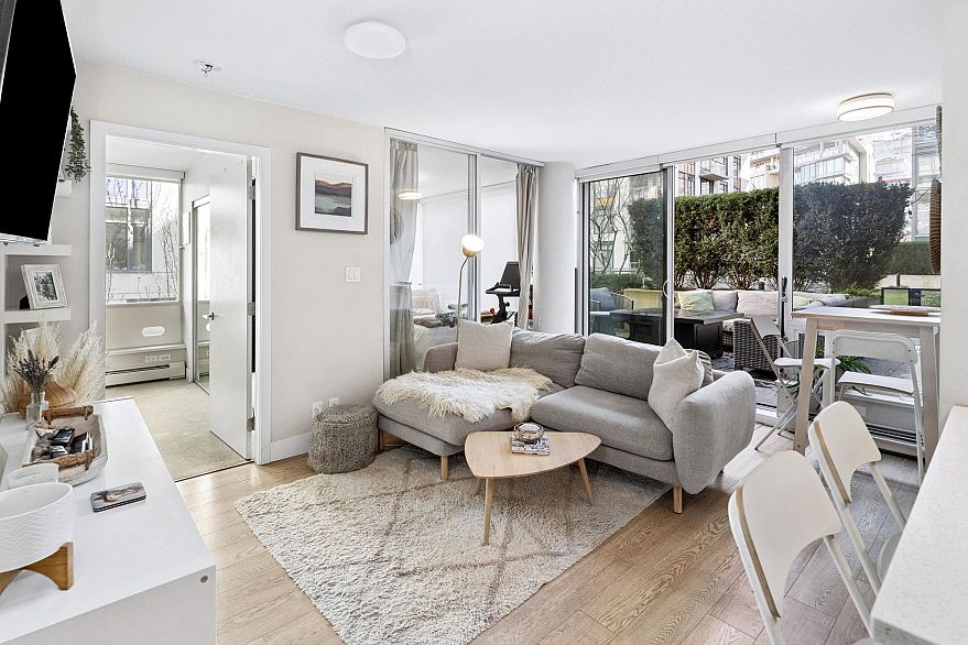 220 1783 Manitoba Street