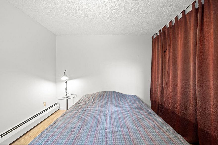 104 1549 Kitchener Street