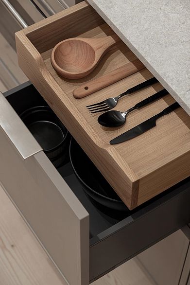 405 2250 Nanaimo Street