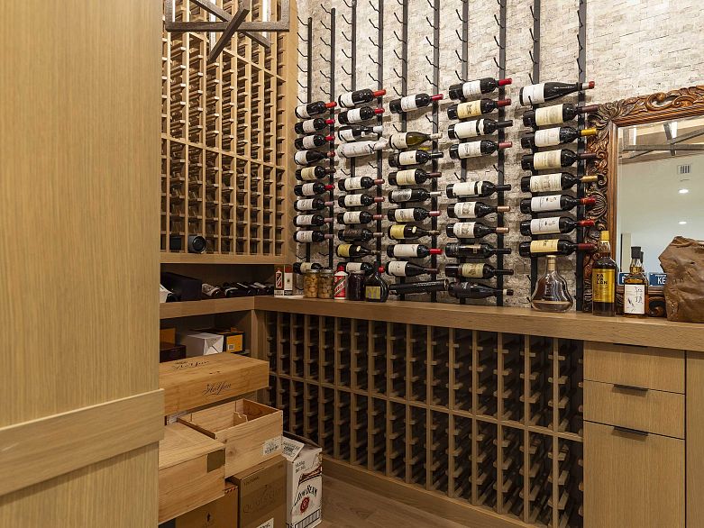 6021 Collingwood Place