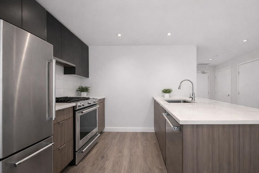 506 3430 E Kent Avenue South