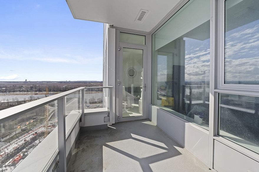 2201 3438 Sawmill Crescent