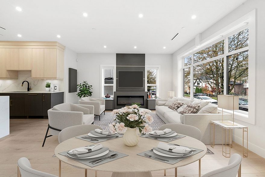 1 3274 E 44th Avenue