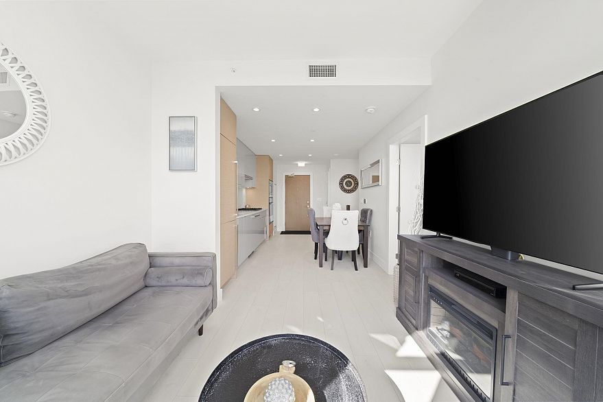 2201 3438 Sawmill Crescent