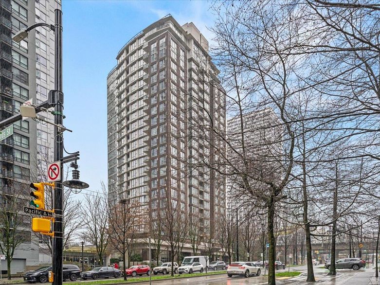 101 550 Pacific Street