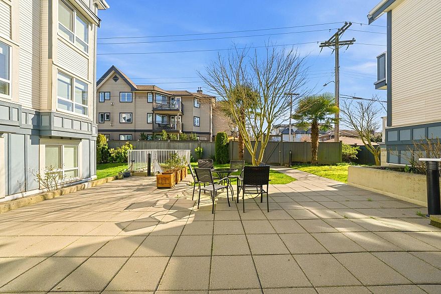 PH2 2736 Victoria Drive