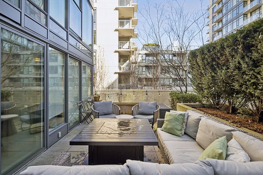 220 1783 Manitoba Street