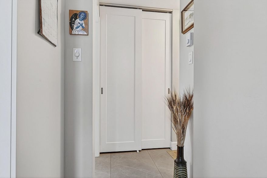 402 1100 Harwood Street