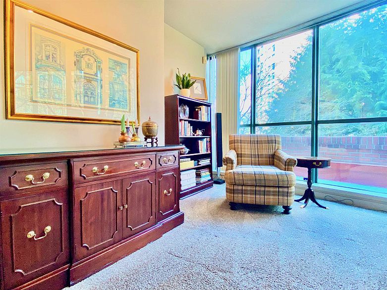 301 1888 Alberni Street