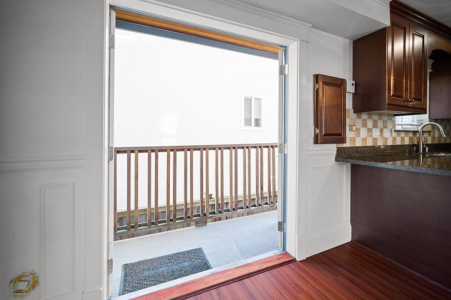 2412 St. Catherines Street