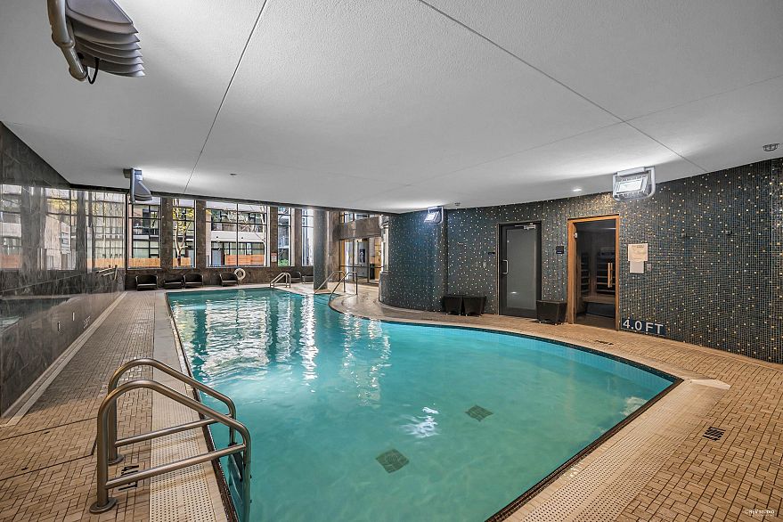 704 181 W 1st Avenue