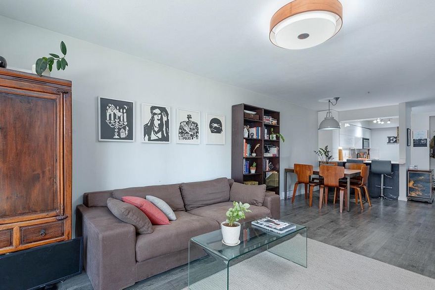 102 3981 Fraser Street