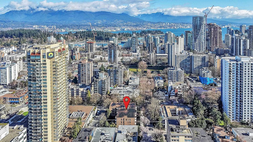 401 1718 Nelson Street