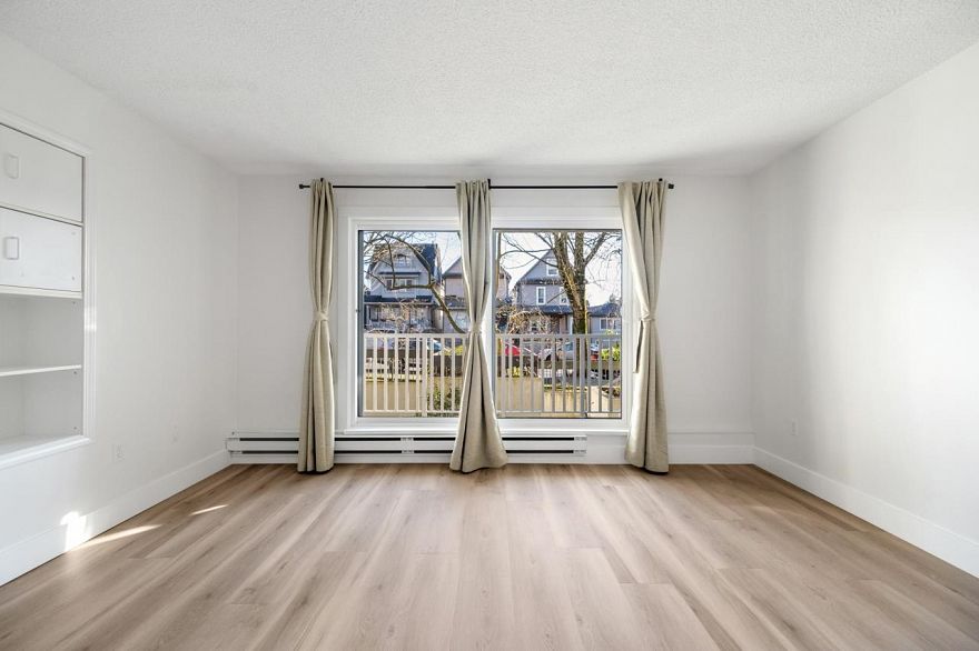 101 1545 E 2nd Avenue