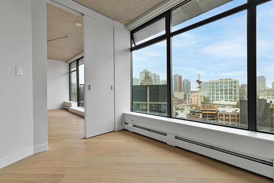 1808 128 W Cordova Street