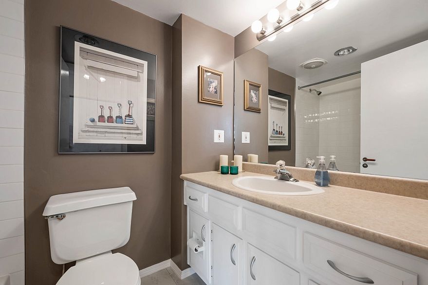 906 1250 Burnaby Street