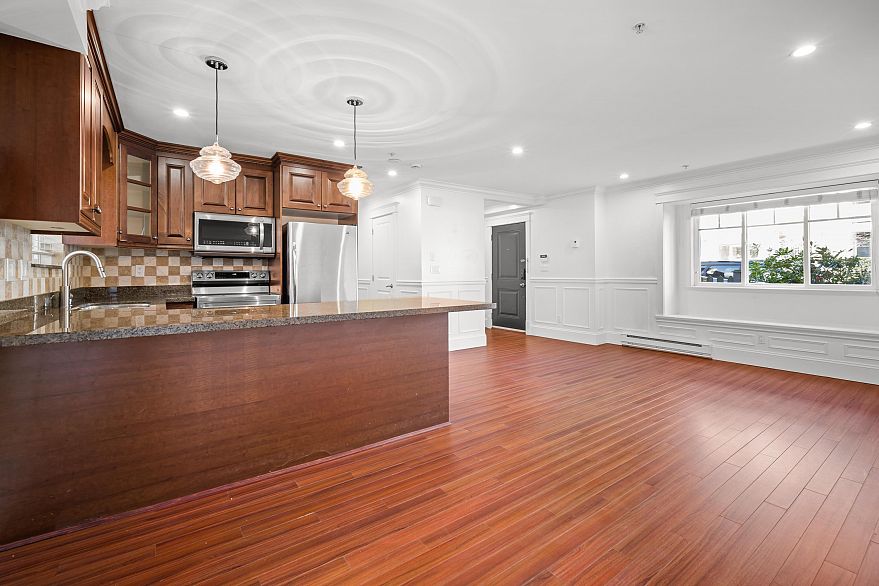 2412 St. Catherines Street