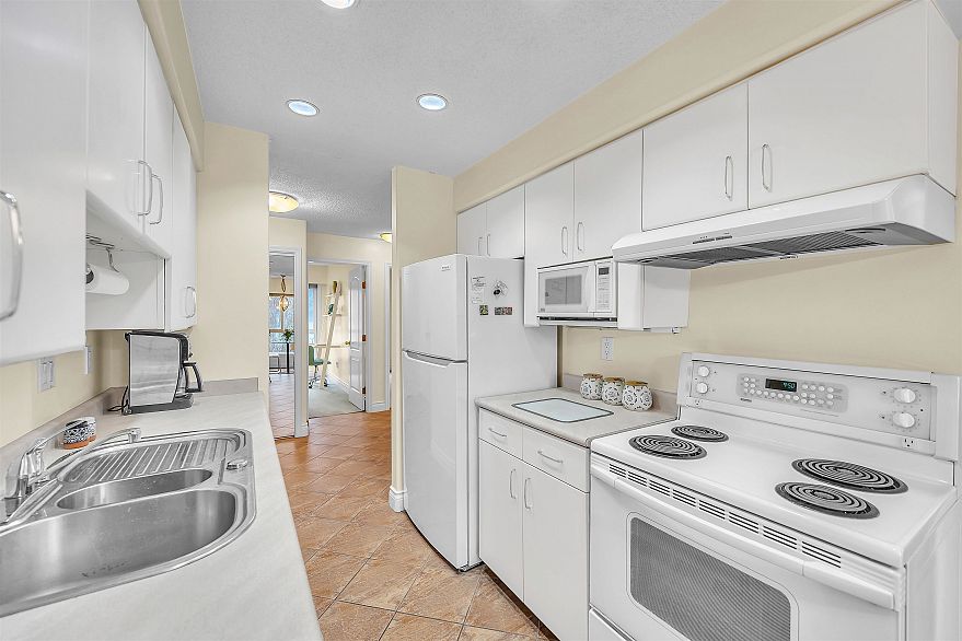 401 1718 Nelson Street