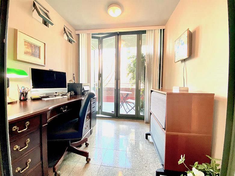 301 1888 Alberni Street