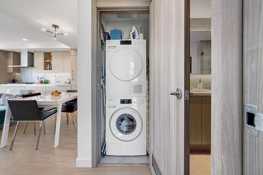 2006 89 Nelson Street