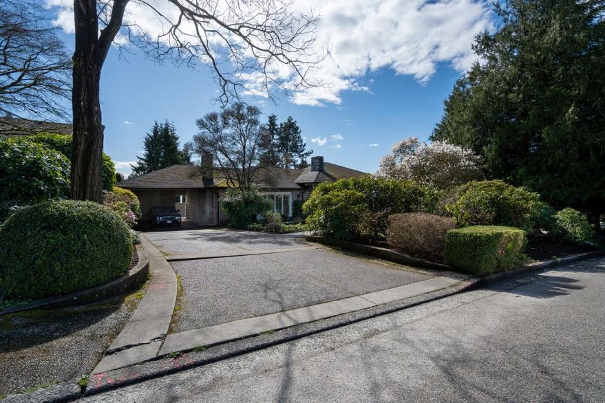 6034 Collingwood Place