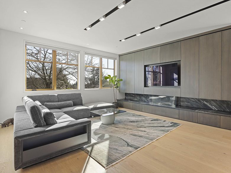 6021 Collingwood Place