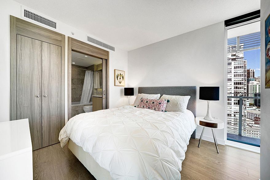 2006 89 Nelson Street